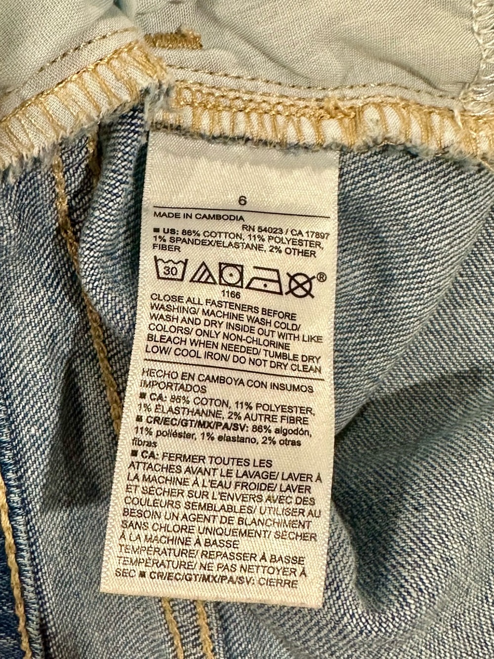 Old Navy Mid-Rise Wow Boyfriend Straight Women’s Jeans Size 6 Like New - Picture 12 of 15